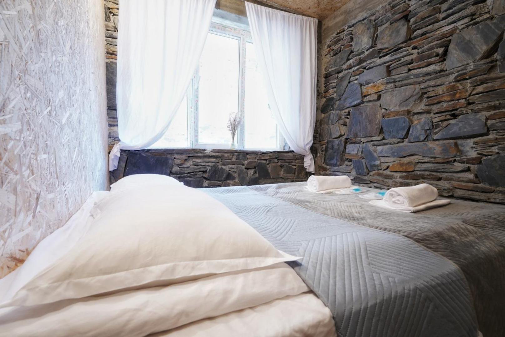 Agra Ushguli Hotel Eksteriør billede